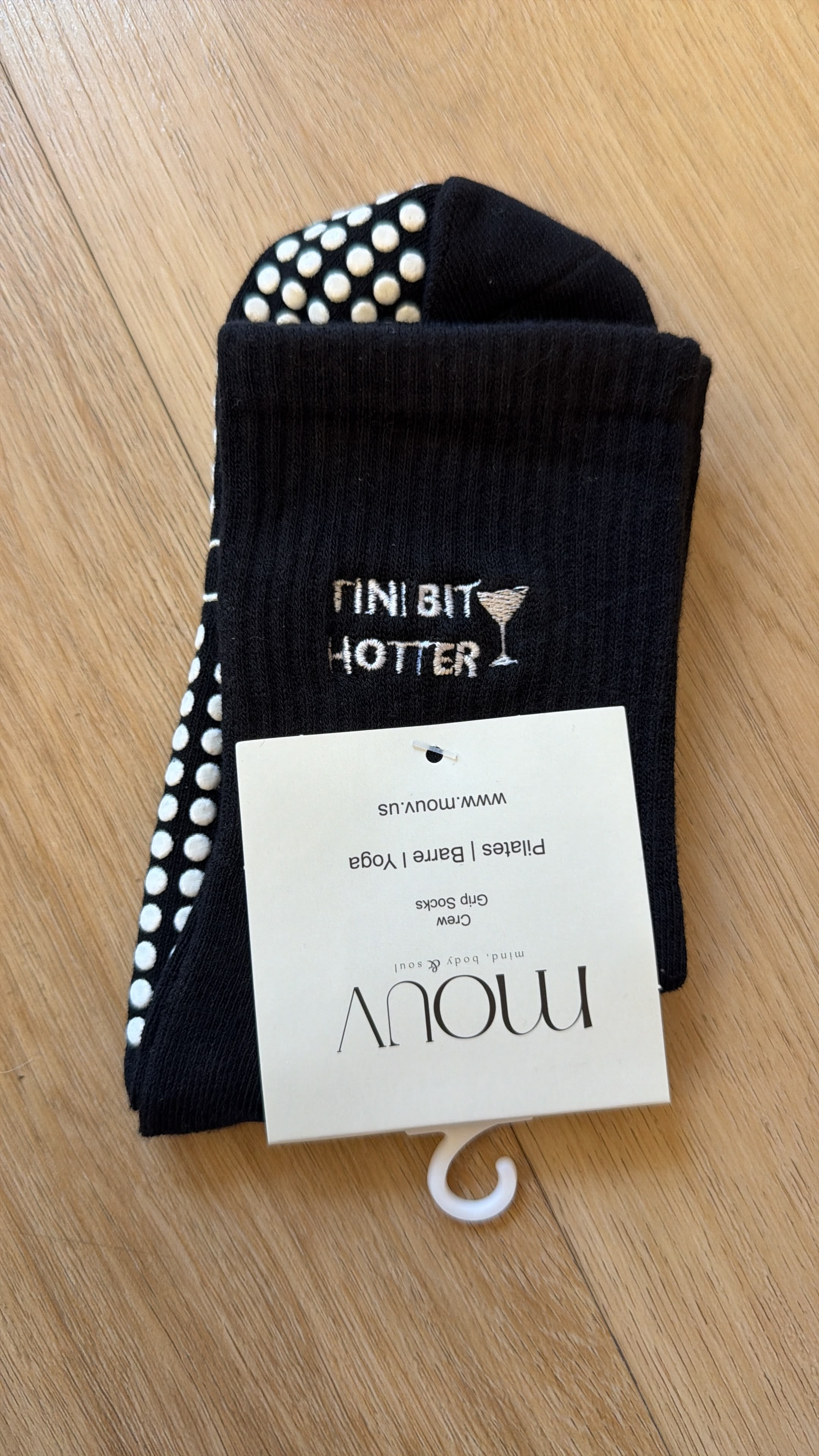 Mouv Grip Socks Signature Style